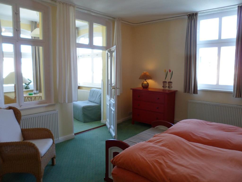 Hotel Schloonsee Garni Seebad Bansin Zimmer foto